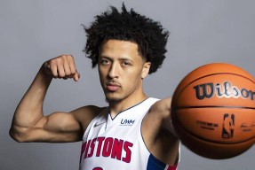 九游在线登录 -转折点!底特律活塞更衣室发声;NBA总决赛加时末段攻防权衡;悬念犹存;年轻球员得到机会的简单介绍
