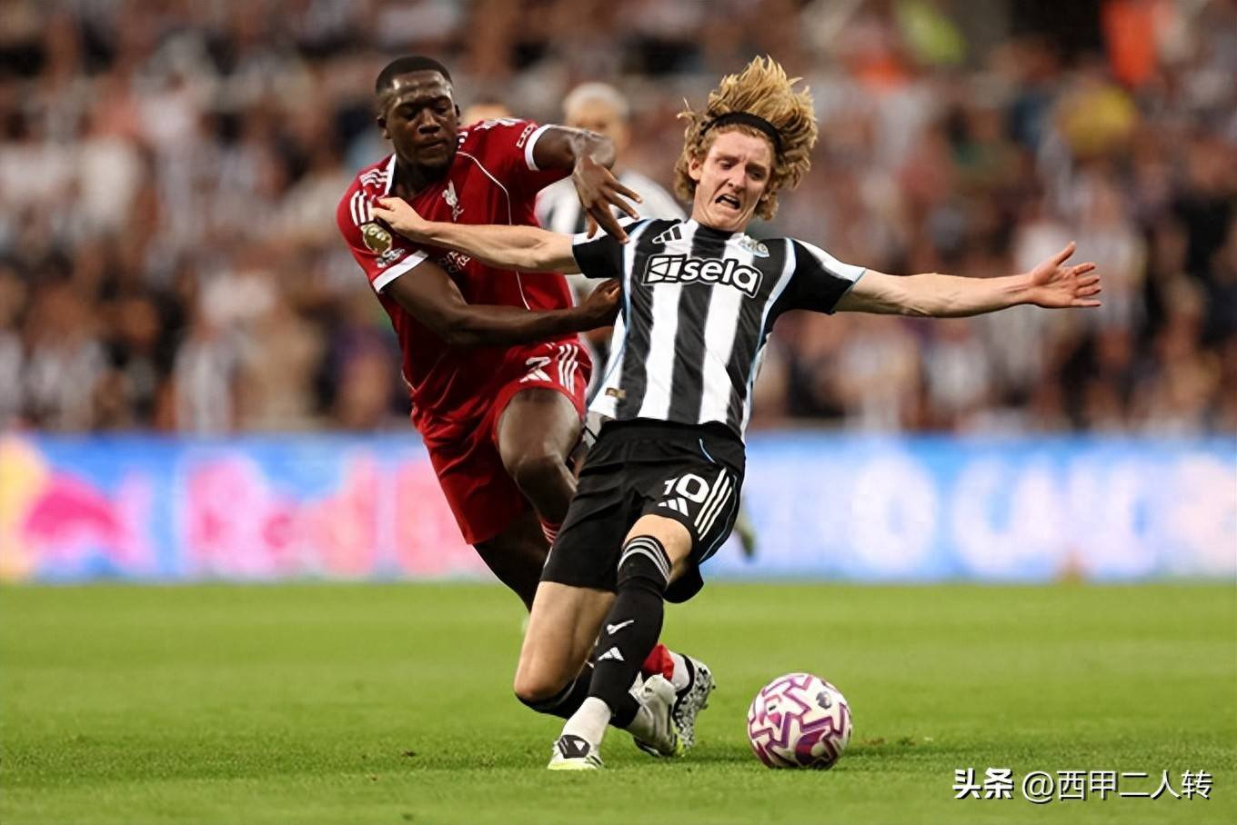 九游体育 -西甲倒计时，纽卡斯尔赛前临场应变，细节引发关注，气氛紧张，更衣室氛围转暖的简单介绍